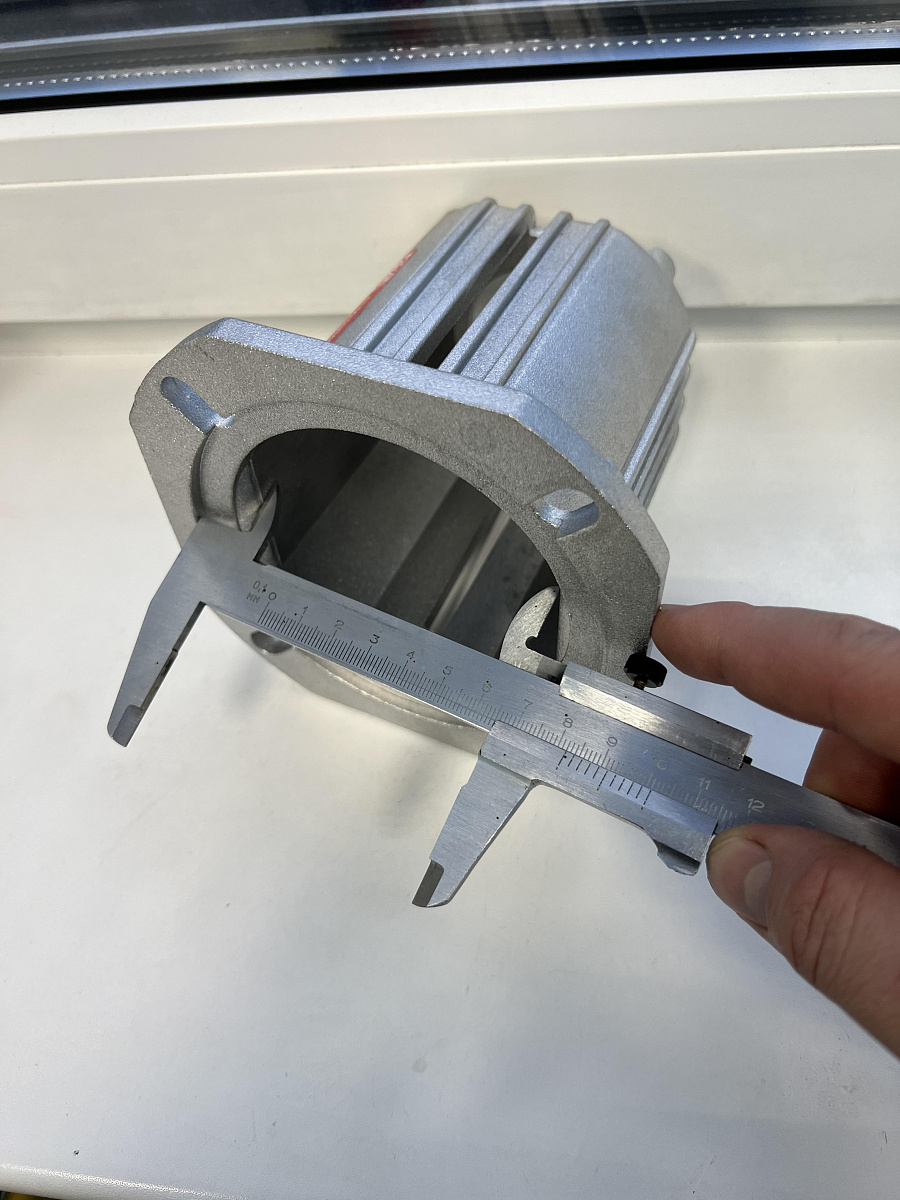 Фланец Interpump ZG044 для электродвигателей